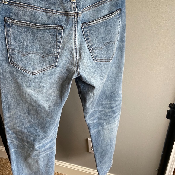 New with Tags - Young Men's  American Eagle Jeans - Picture 2 of 3